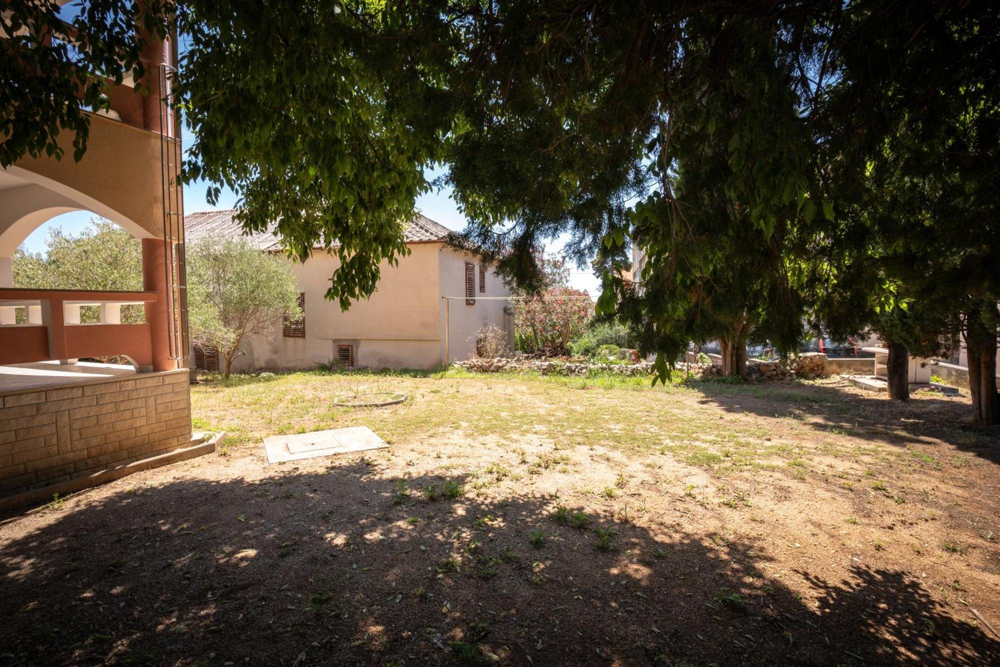 Villa Barbara Oasis Central Suite With Terrace Novalja Exterior photo