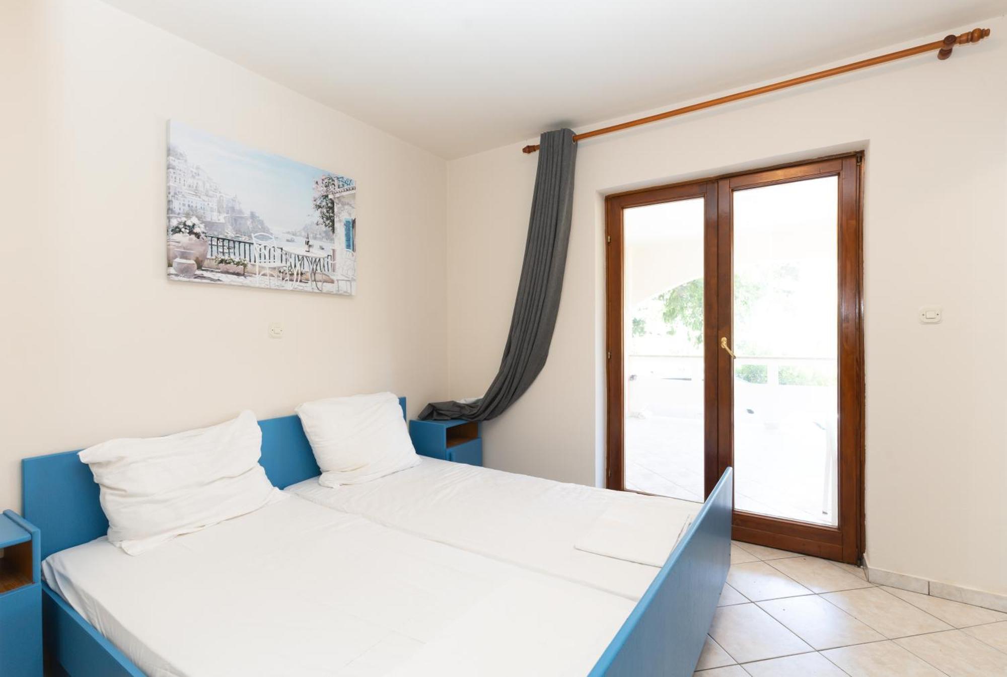 Villa Barbara Oasis Central Suite With Terrace Novalja Exterior photo